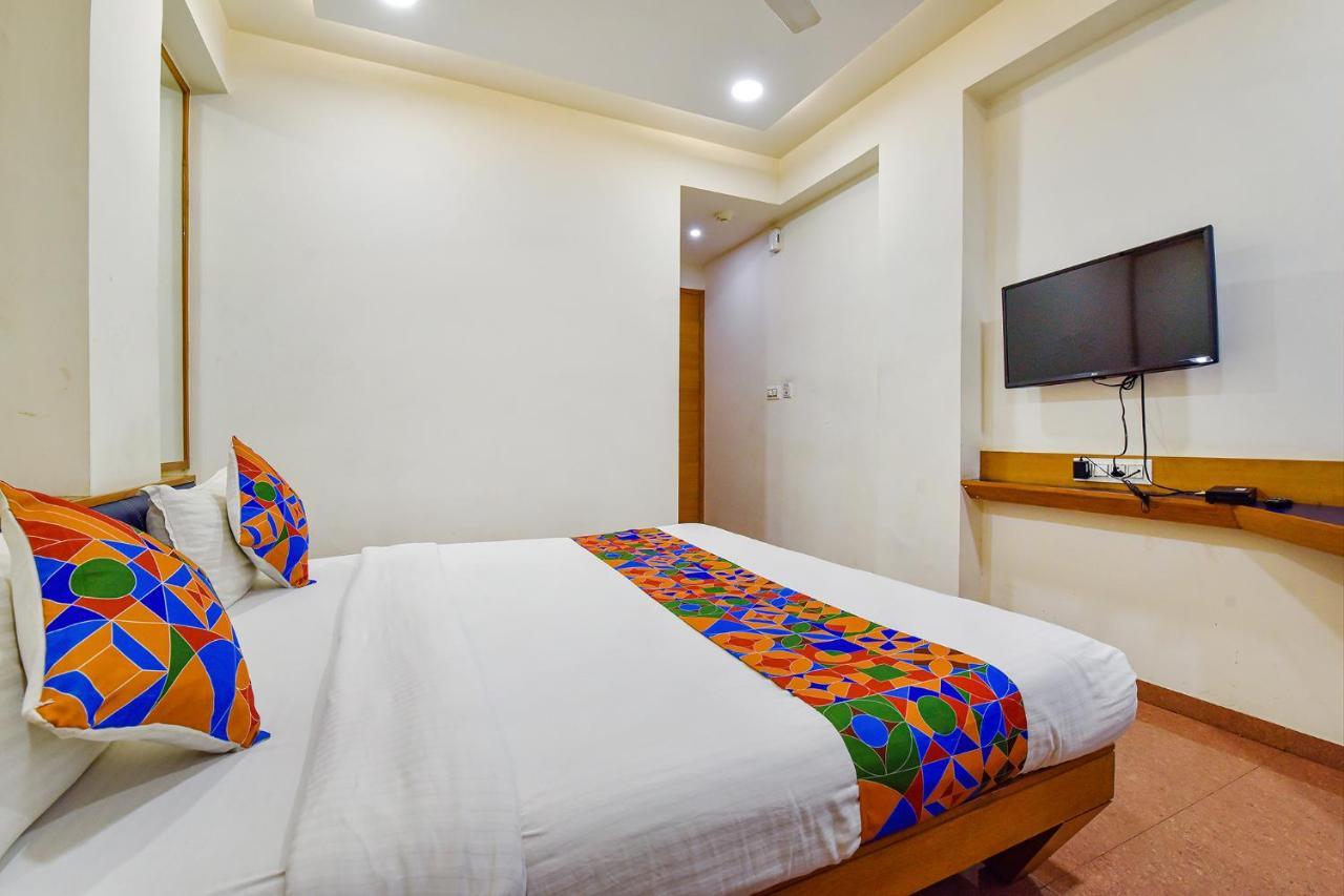 Fabhotel Prime Grand Unity, Changodar 阿穆达巴 外观 照片